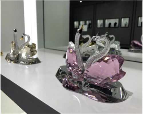 绿萤石：探寻其独特功效与作用的奥秘